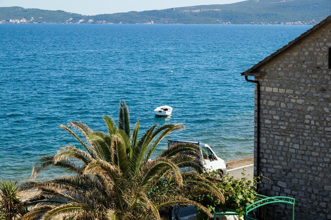 Apartments Apple Cat Montenegro Ko Bijela Esterno foto